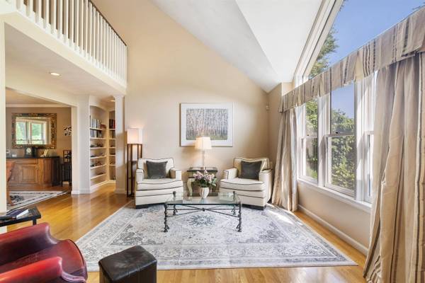 19 Lojko DR, Nashua, NH 03062