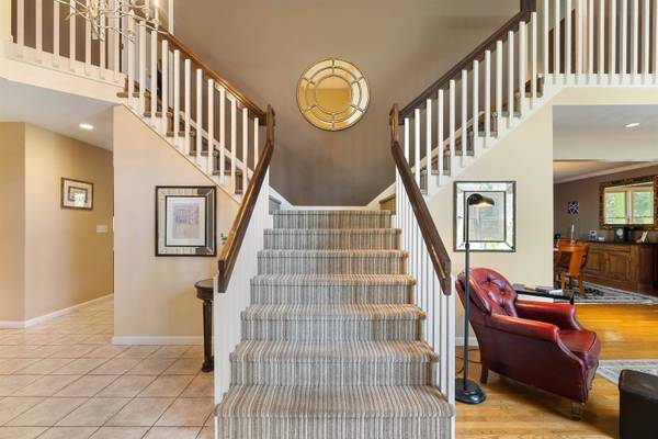 19 Lojko DR, Nashua, NH 03062