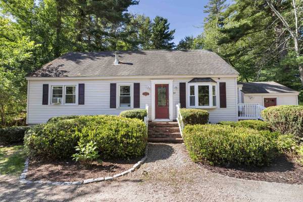 51 Bluff ST, Salem, NH 03079