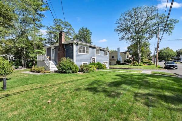 14 Carpenter Road, Lynnfield, MA 01940
