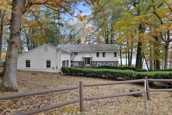 24 Rolling Ridge RD, Windham, NH 03087