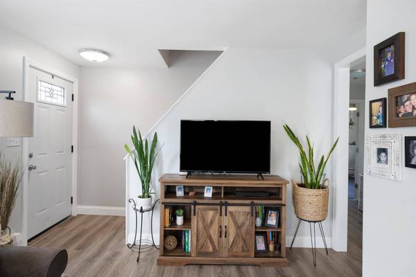 133 Brookdale RD, Salem, NH 03079