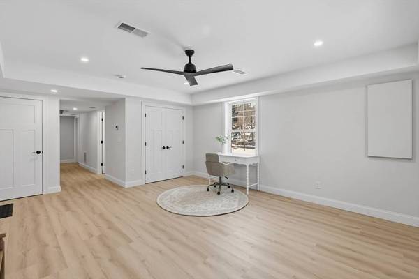 182 Shore Drive, Salem, NH 03079