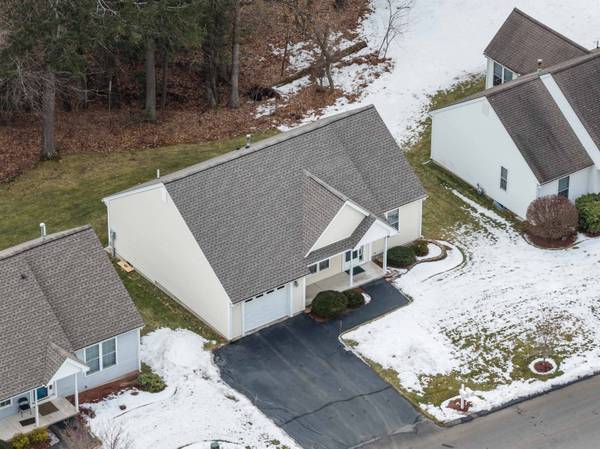 47 Lexington CT, Hudson, NH 03051