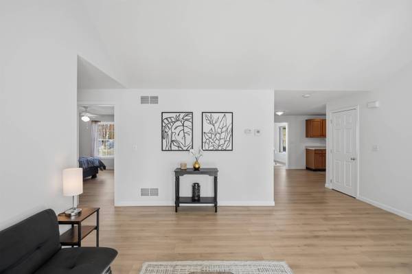 3 Katherine CT, Hudson, NH 03051