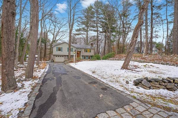 122 Forest St, North Andover, MA 01845