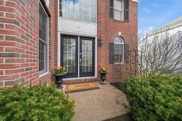 31 Fairways Lane, Methuen, MA 01844