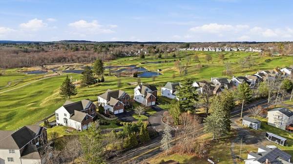 31 Fairways Lane, Methuen, MA 01844