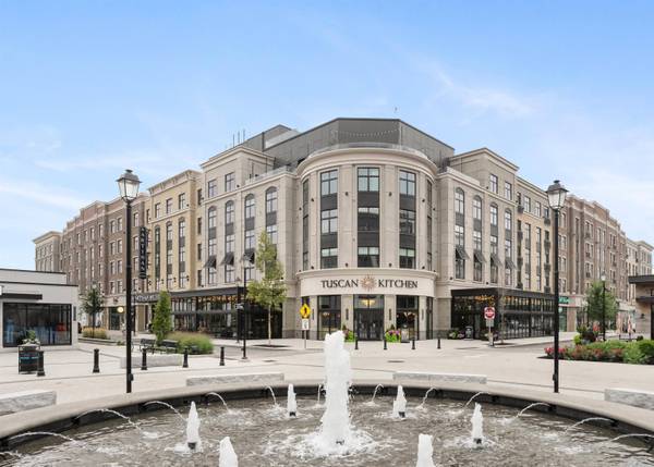 18 Artisan DR #406, Salem, NH 03079