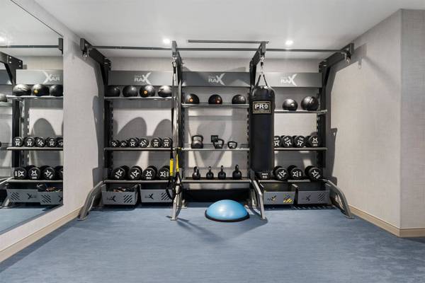 18 Artisan DR #406, Salem, NH 03079