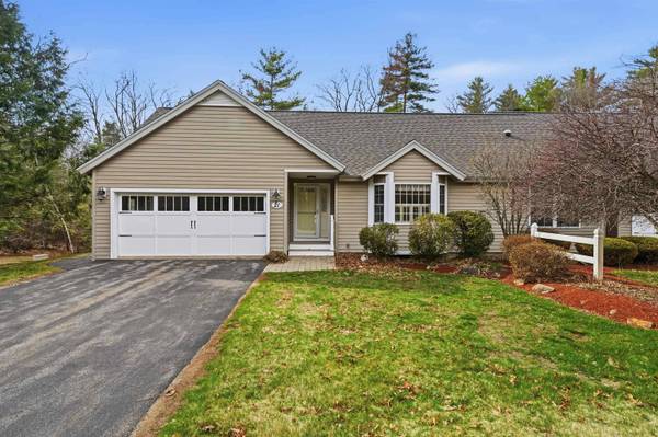 21 Linden DR, Hampstead, NH 03826