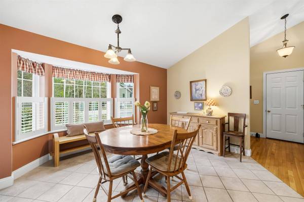 21 Linden DR, Hampstead, NH 03826