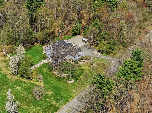 51 Ellyson Ave, Hampstead, NH 03826