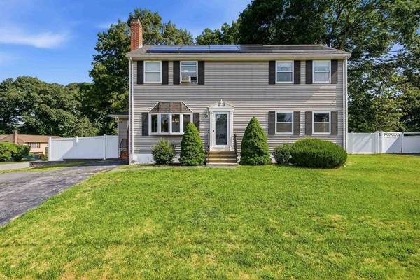 22 Colonial Drive