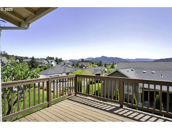 1922 KAPELA CT, Sutherlin, OR 97479