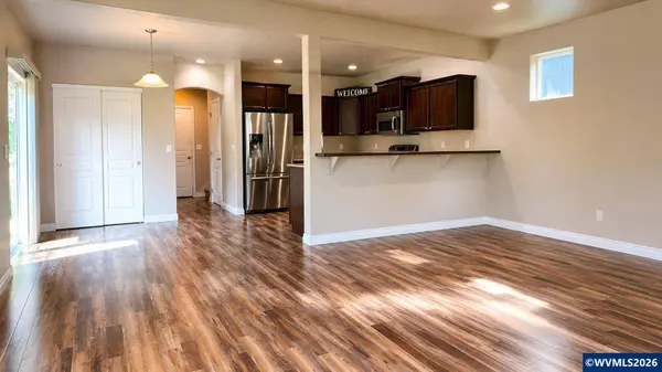 5739 Avalon St, Eugene, OR 97402