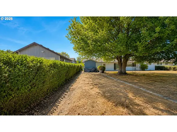 1815 N Danebo AVE, Eugene, OR 97402