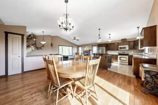 610001 Highway 2, Rural Foothills County, AB T0L 0P0