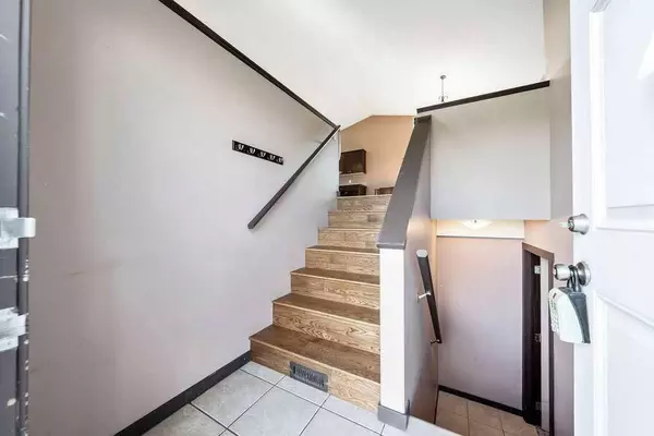 610001 Highway 2, Rural Foothills County, AB T0L 0P0