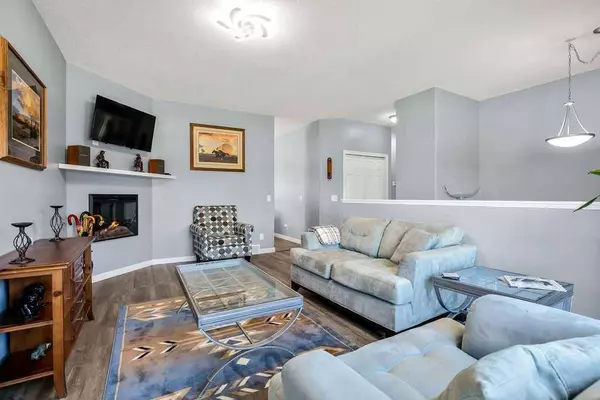 104 Willow Ridge MNR SW, Diamond Valley, AB T0L0H0