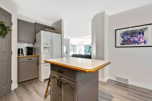 511 Lineham Acres DR NW, High River, AB t1c1t3