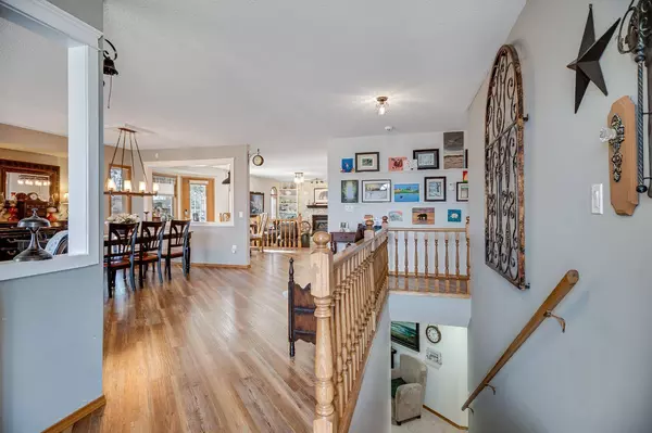 607 9 ST SE, High River, AB T1V 1L1