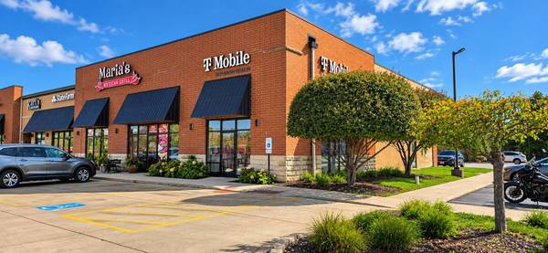 2207 US Route 12 HWY, Spring Grove, IL 60081