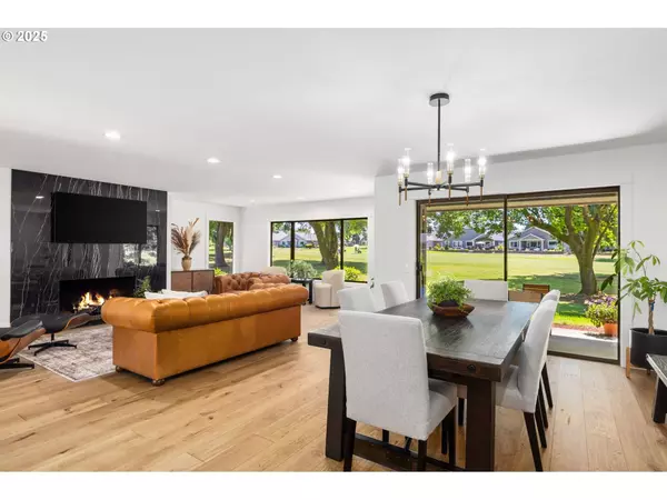 7666 SW ARBOR GLEN CT, Wilsonville, OR 97070