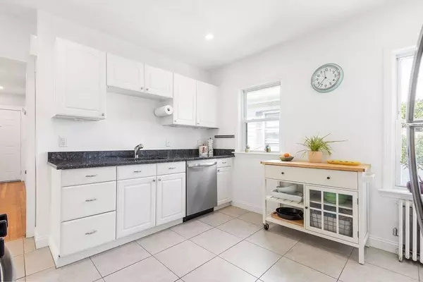 43 Sheffield Rd #2, Boston, MA 02131