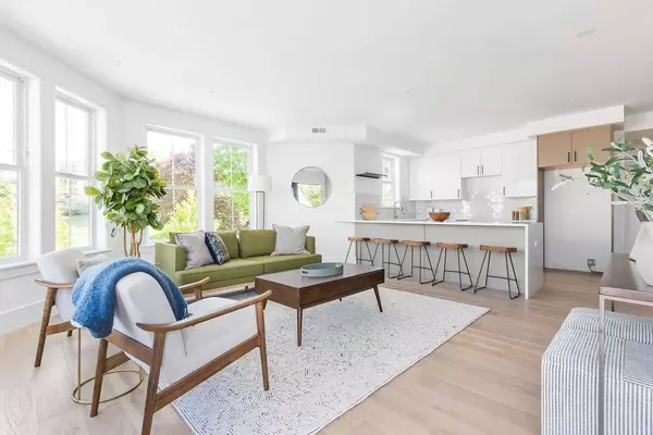 230 Washington St #1, Boston, MA 02135