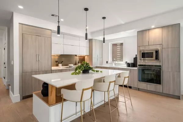 33 Evergreen St #2, Boston, MA 02130