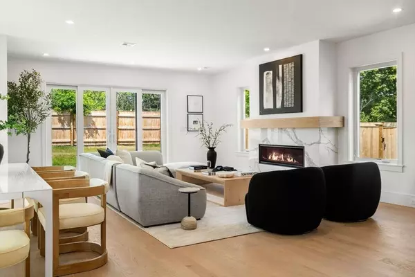 31 Evergreen St #2, Boston, MA 02130