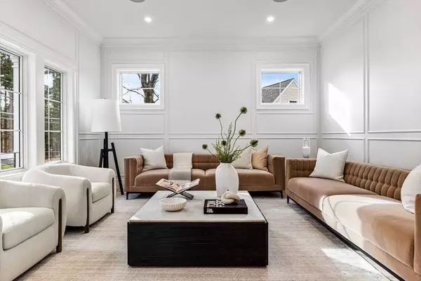 247 Broad Meadow Rd, Needham, MA 02492