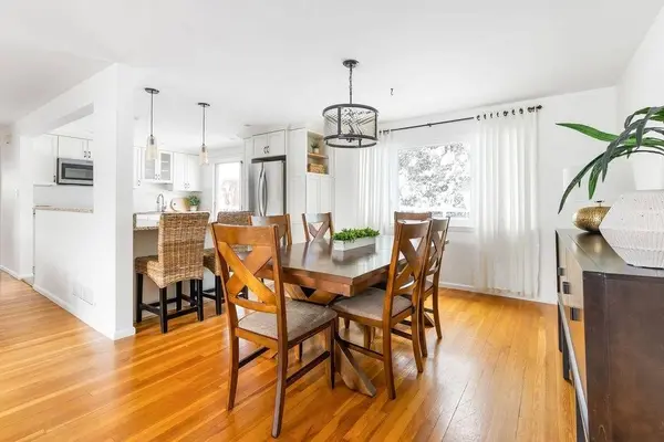 44 Agnes Dr, Framingham, MA 01701