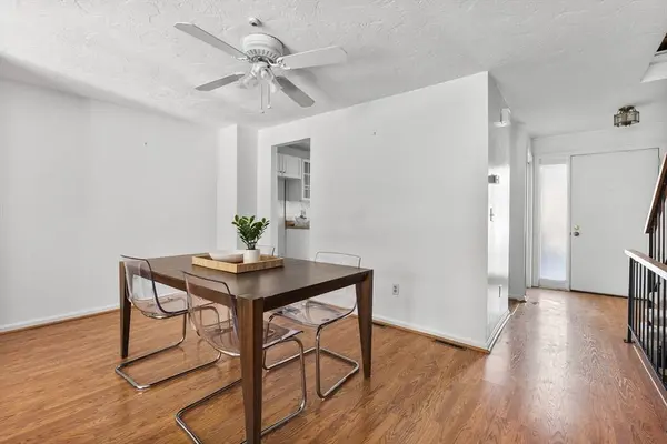 16 Grove Sq #16, Randolph, MA 02368