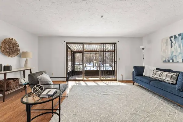 16 Grove Sq #16, Randolph, MA 02368