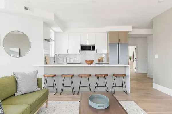 230 Washington St #1, Boston, MA 02135