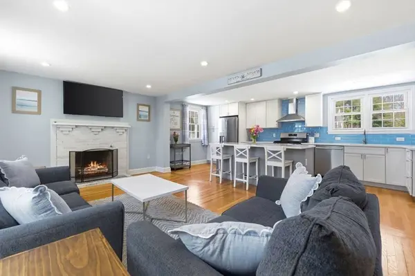 148 Tower St, Dedham, MA 02026