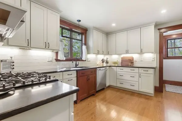 191 Court St, Dedham, MA 02026