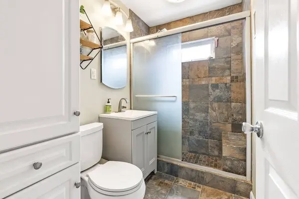 49 Wellesley Rd, Stoughton, MA 02072