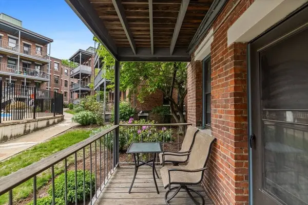 100 Lanark Rd #4, Boston, MA 02135