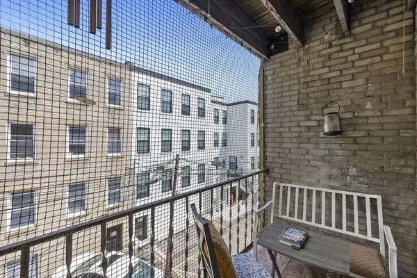 10 Melvin Ave #7, Boston, MA 02135
