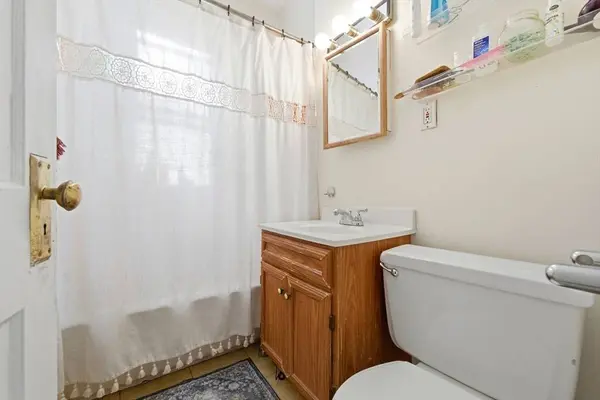 10 Melvin Ave #7, Boston, MA 02135