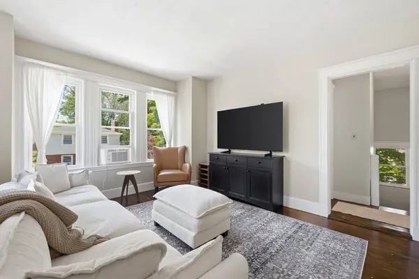 66,66-R,70 Wren St, Boston, MA 02132