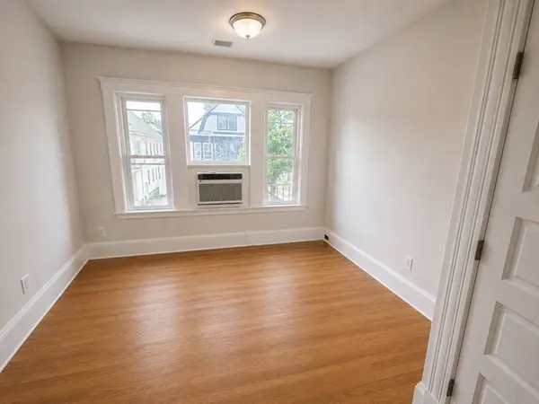 9 Bradford Ave #2, Medford, MA 02155