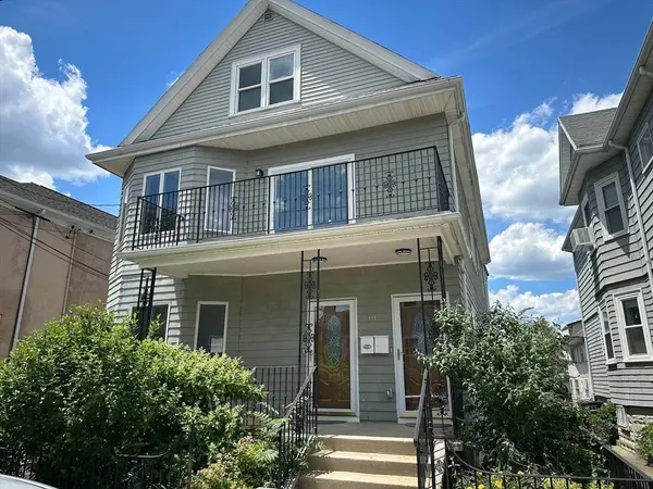 111 Hillsdale Rd #1, Somerville, MA 02144