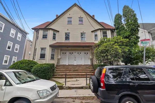 31-33 Lothrop St