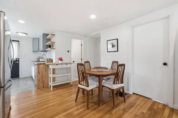 29 Dunn Ave, Wrentham, MA 02093