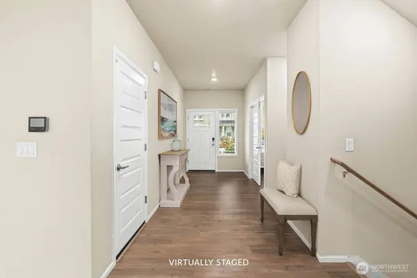 10408 Treasure DR NW, Silverdale, WA 98383