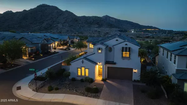 21194 W HILLCREST Boulevard, Buckeye, AZ 85396